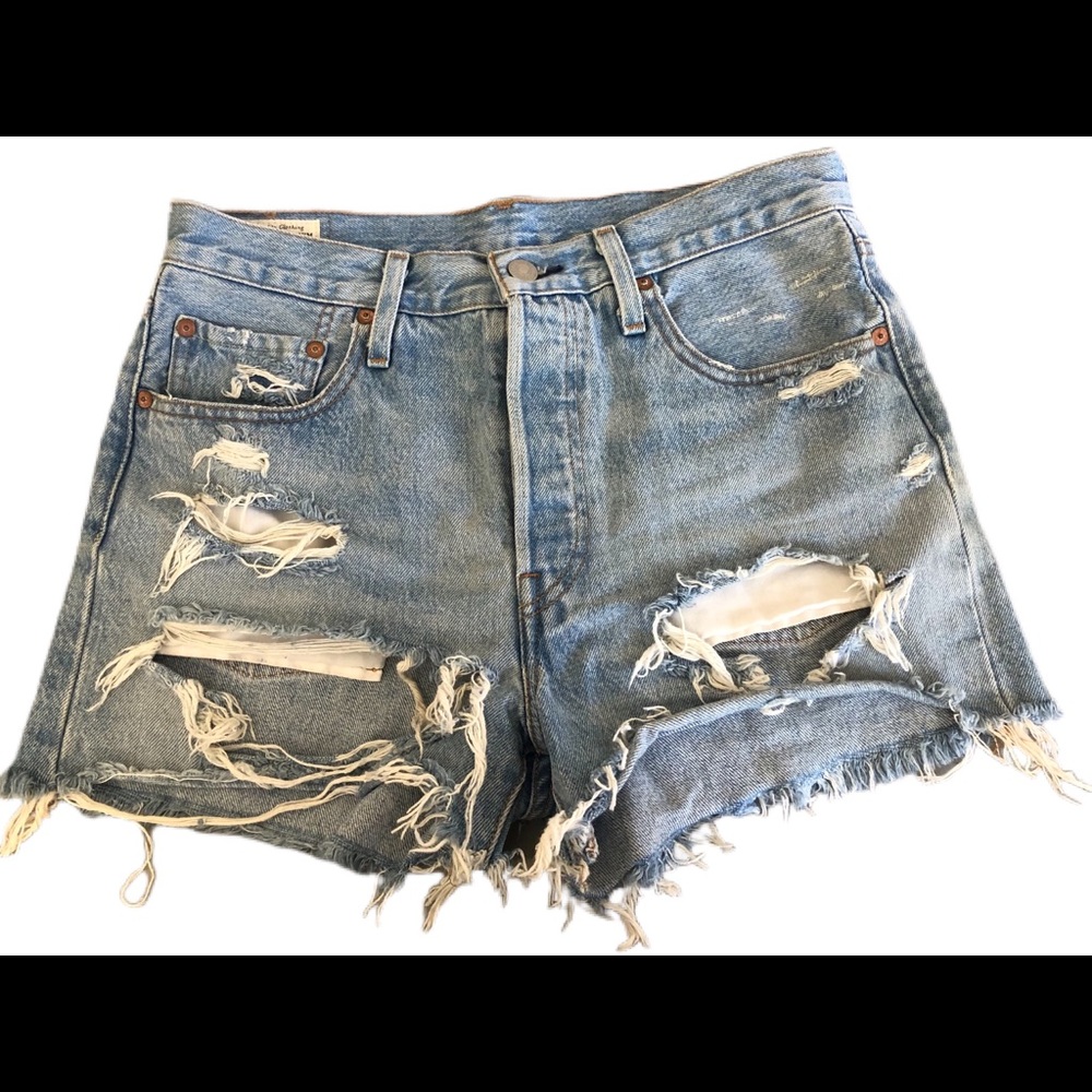 Levi’s 501 distressed High Rise Cut Off Shorts